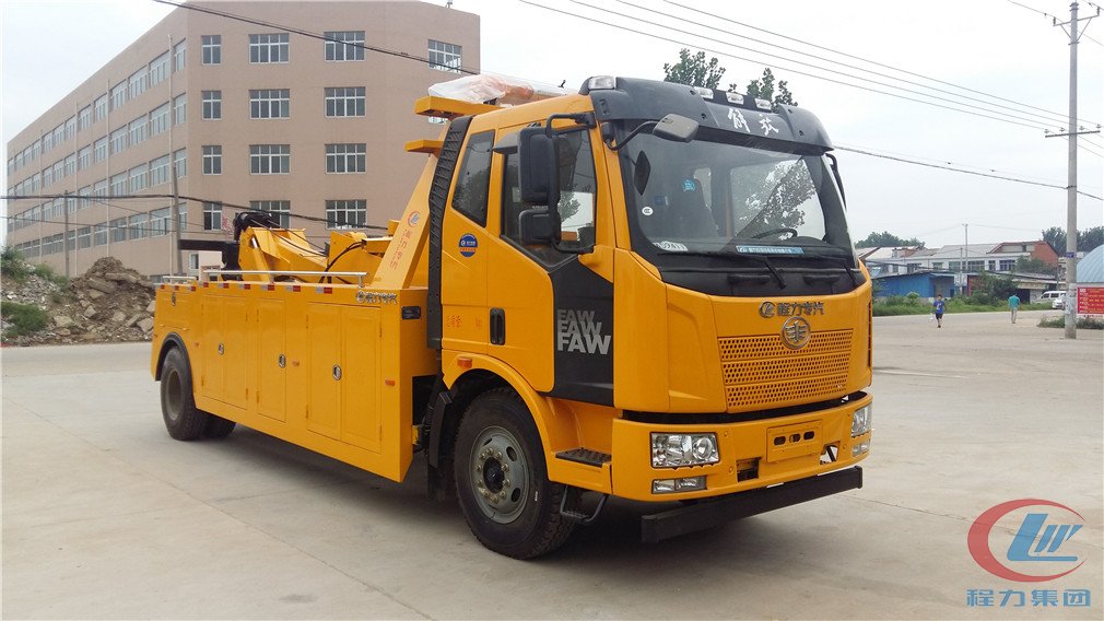 德信解放单桥一托一清障车侧面图