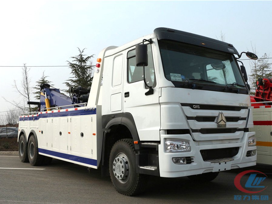 德信重汽后八轮一拖一清障车高清图