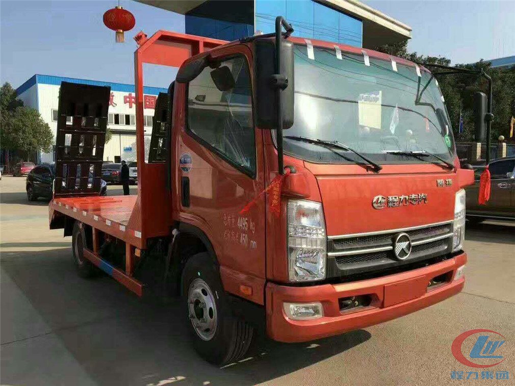 德信凯马蓝牌平板运输车侧面图