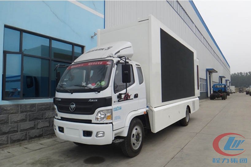 德信福田欧马可大型led广告车高清图