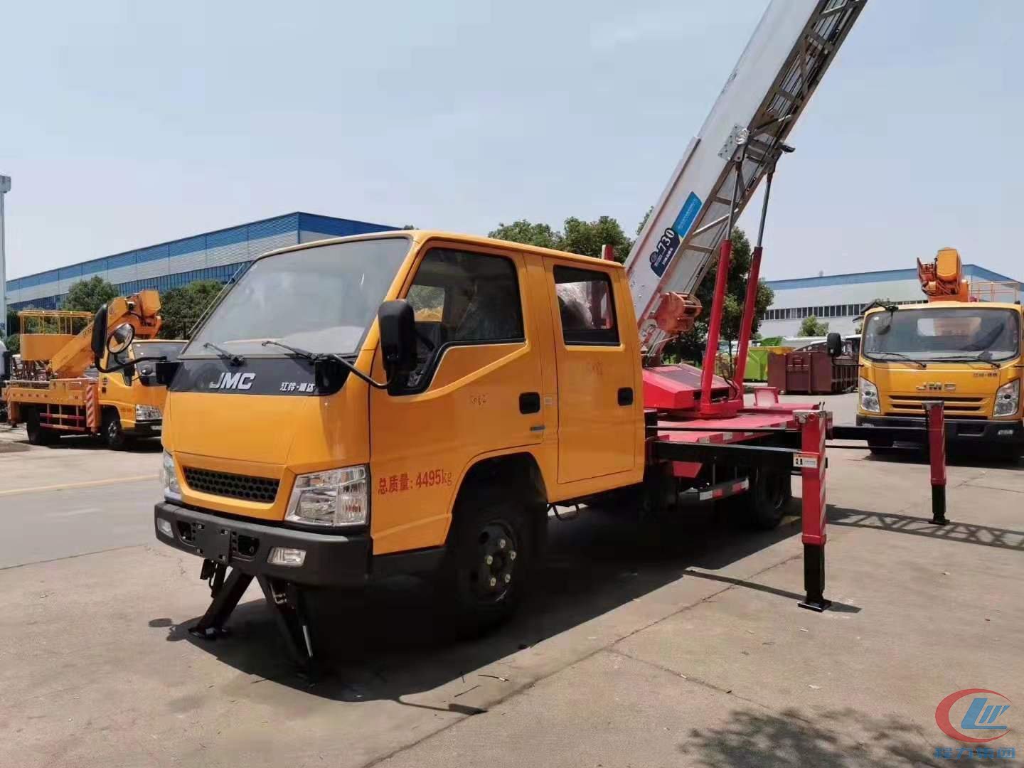 德信江铃30米进口云梯车