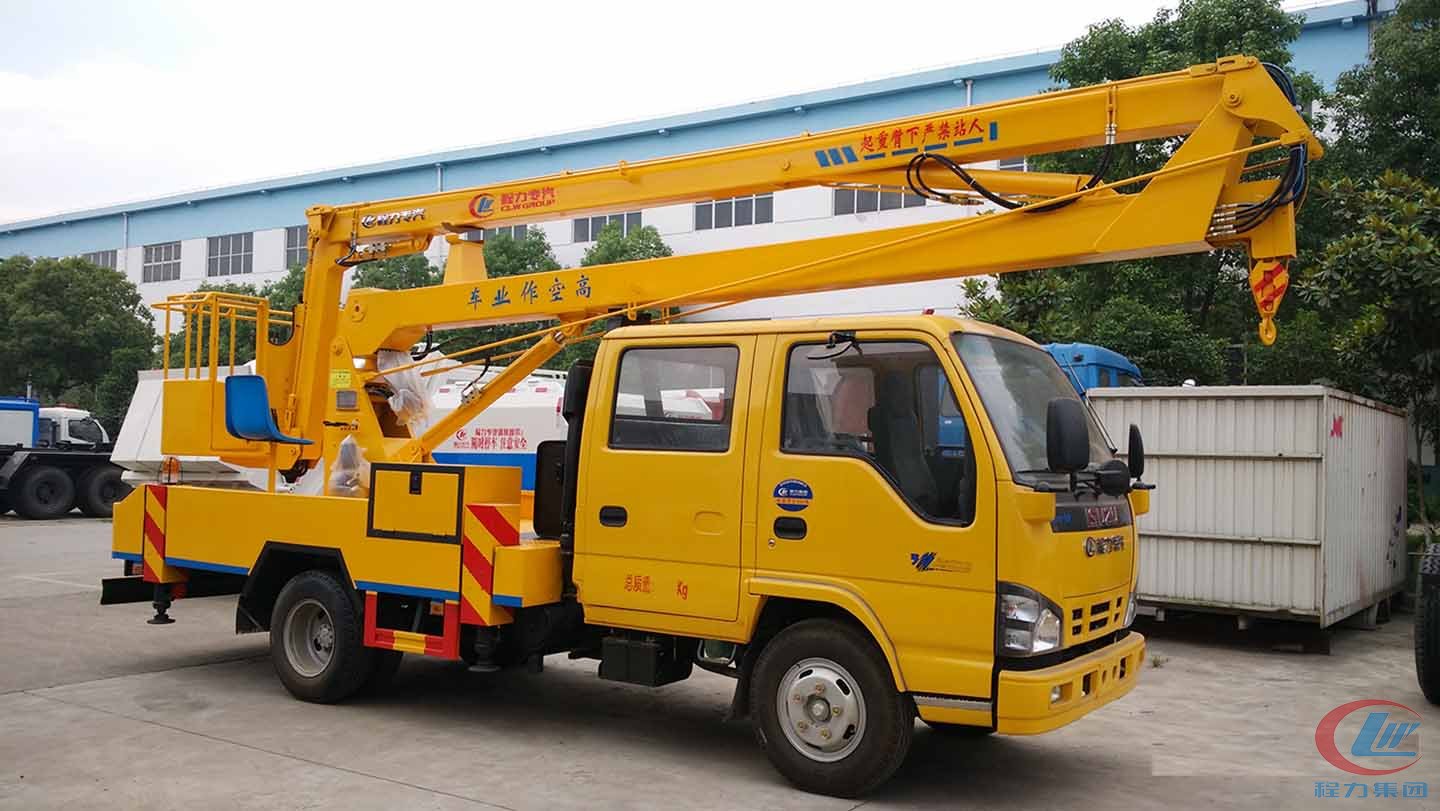 德信五十铃14米高空作业车侧面图